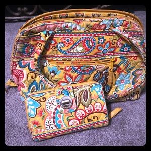 🔴 SOLD 🔴Vera Bradley purse, wallet, cosmetic bag